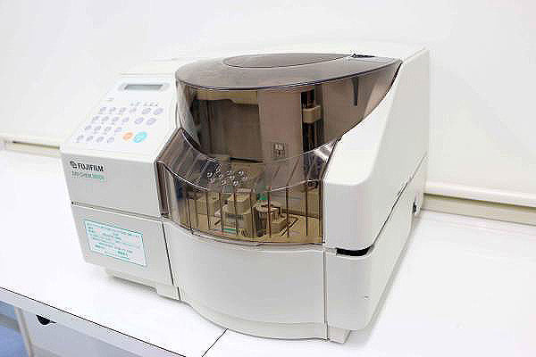 血液臨床化学分析装置(DRI-CHEM 3500V)